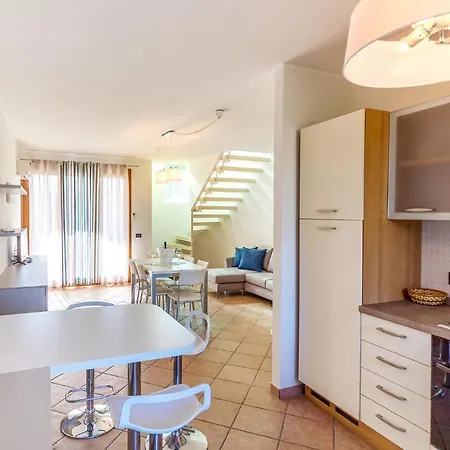 Holiday Albarella Ro 6 Feriehus