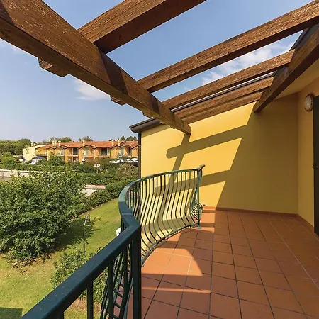 Feriehus Holiday Albarella Ro 6 *