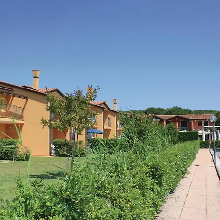 Holiday Albarella Ro 6 Feriehus
