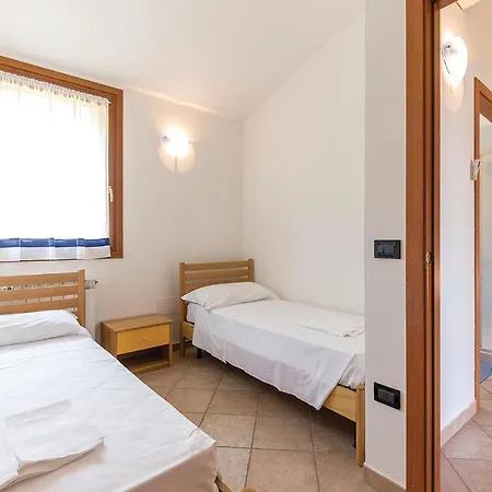Holiday Albarella Ro 6 * Albarella Island